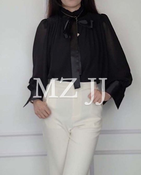 BL11258BK Blouse