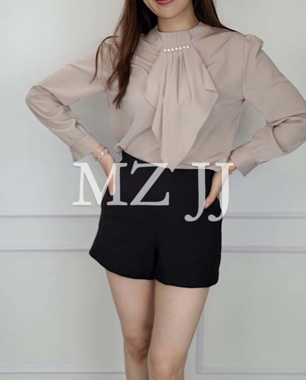 BL11369BE Blouse