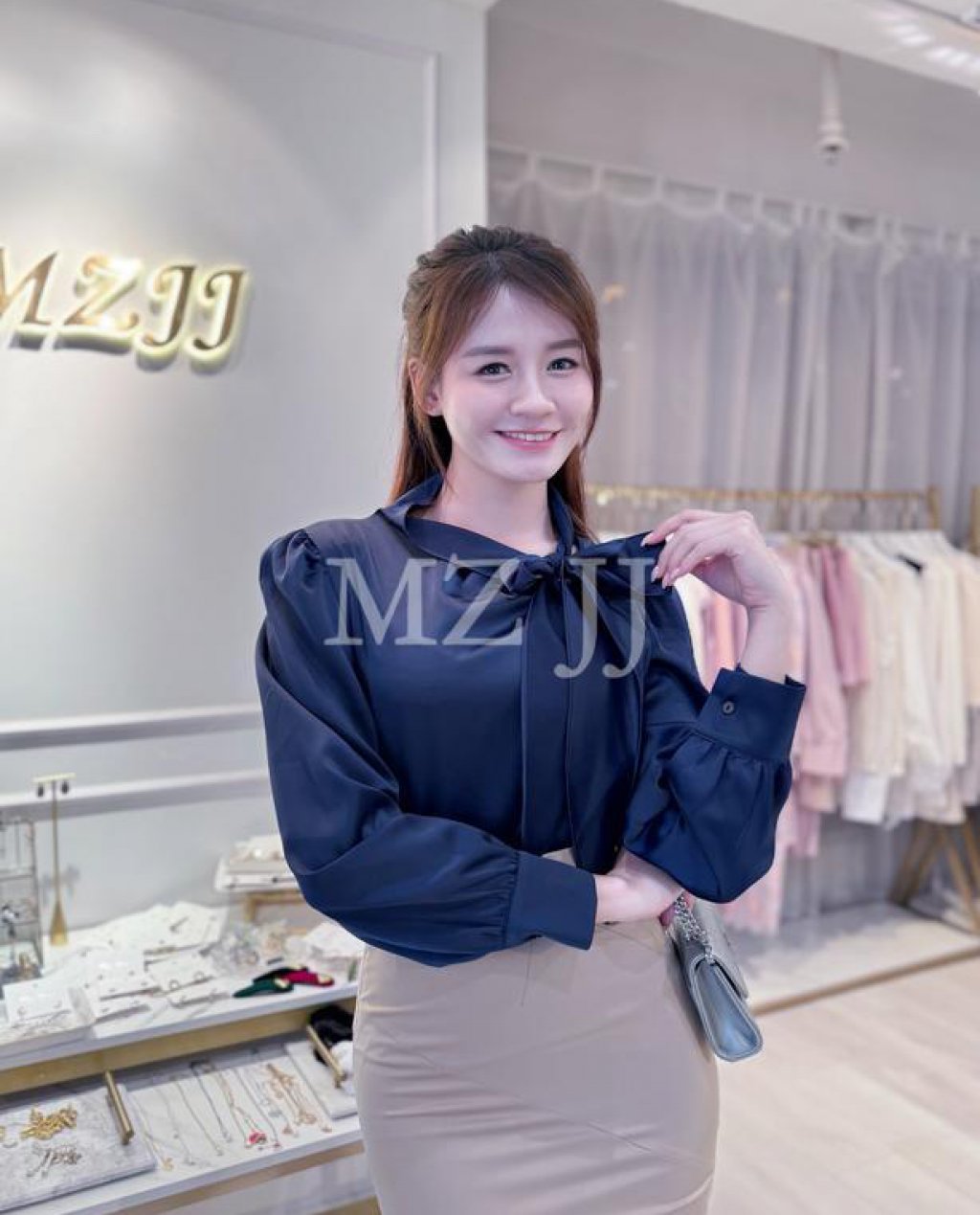 BL14644NY Blouse