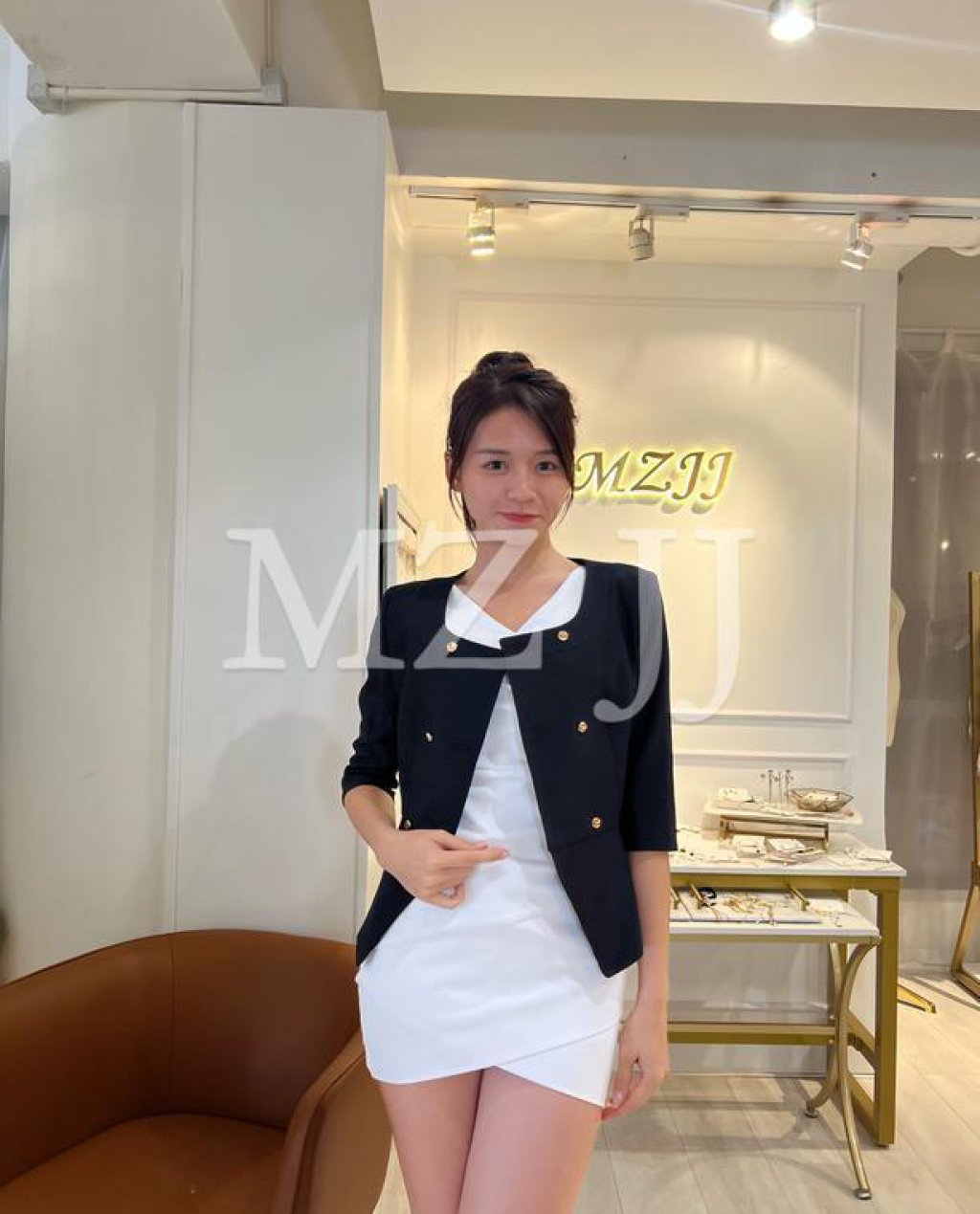 BZ10520BK Blazer