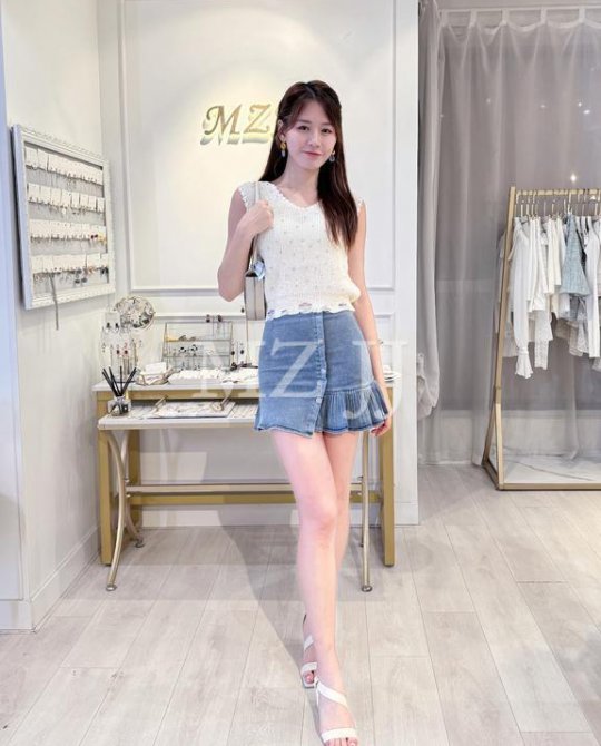 SK12060BU Skirt