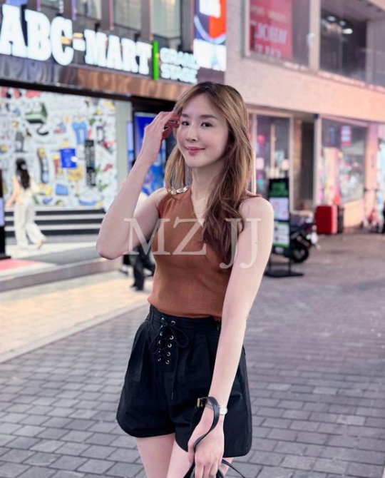 SK12066BK Skirt