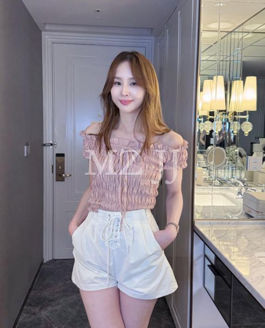 TP10716PK Top