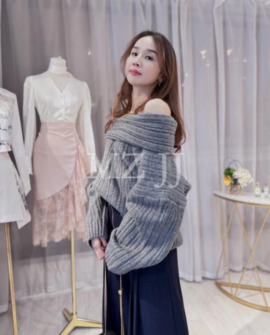 TP10807LGY Top