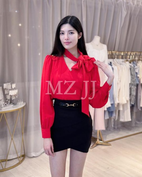 BL14784RD Blouse