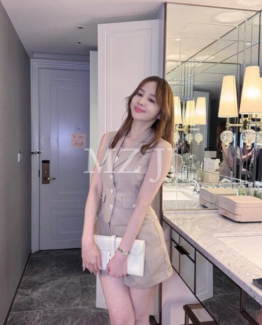 SG11809BE Sexy Grand