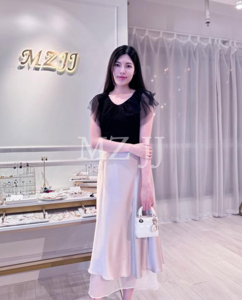 SK12014BE Skirt
