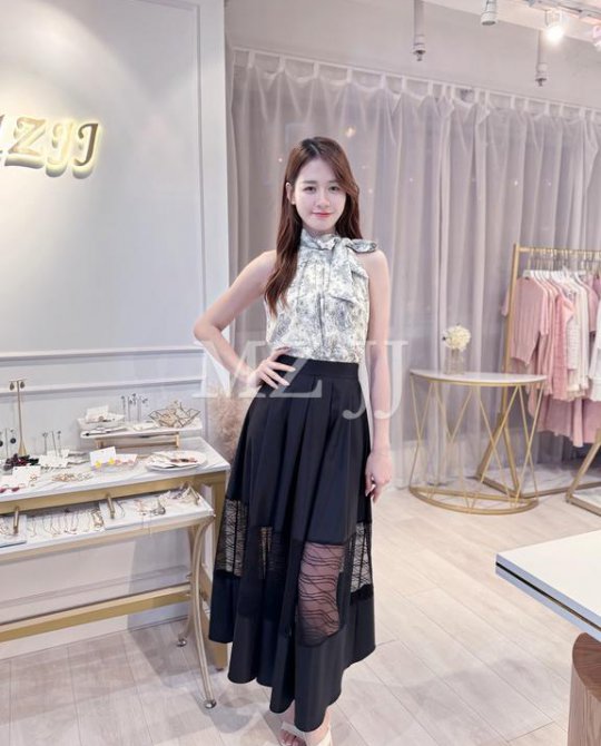 SK12051BK Skirt