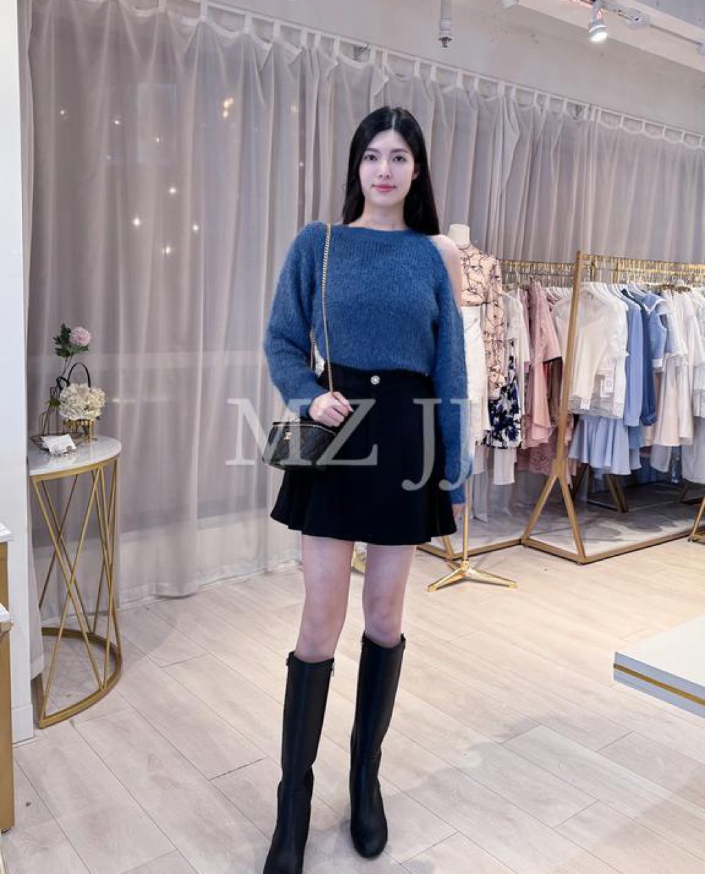 SK12130BK Skirt