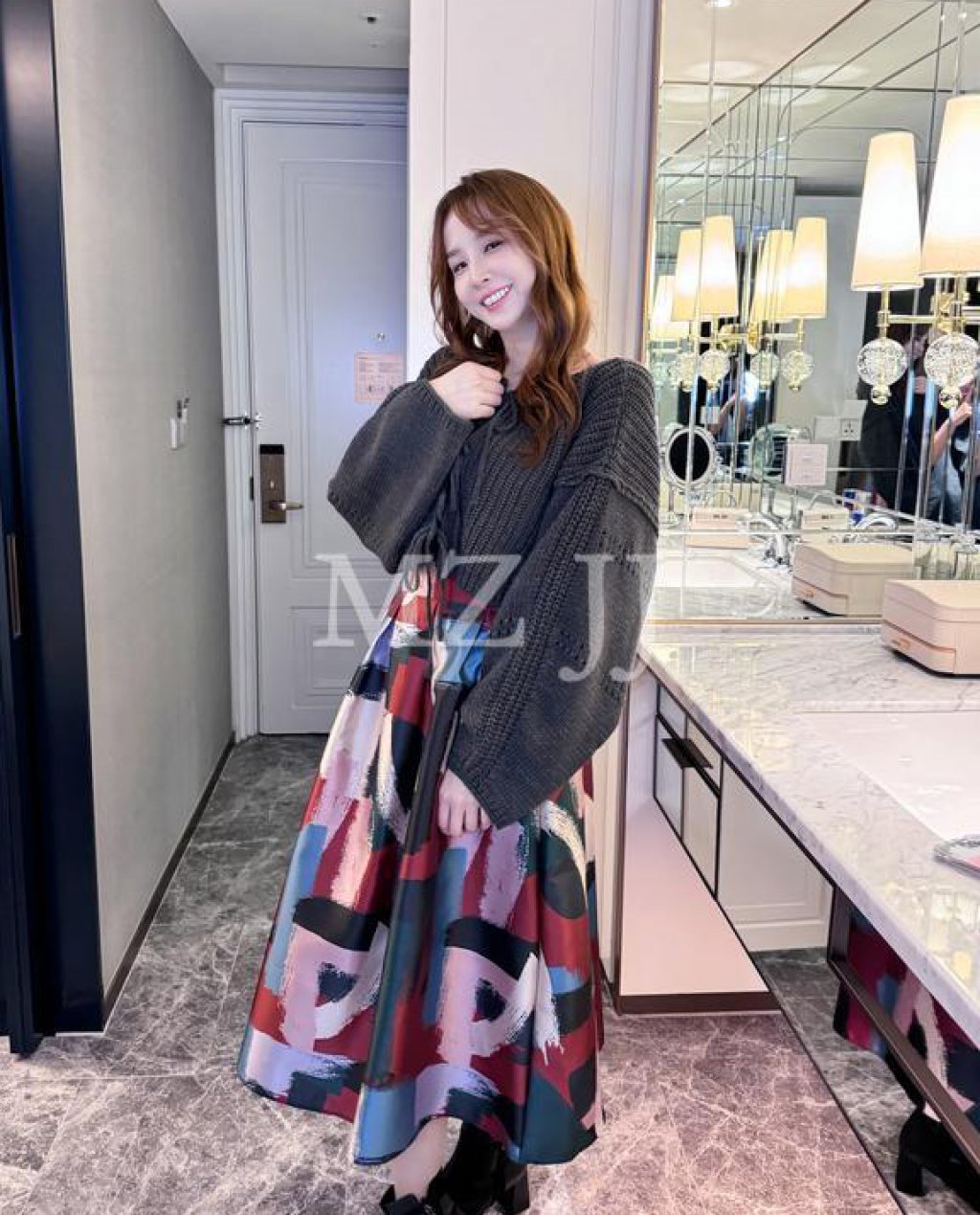 SK12141RD Skirt