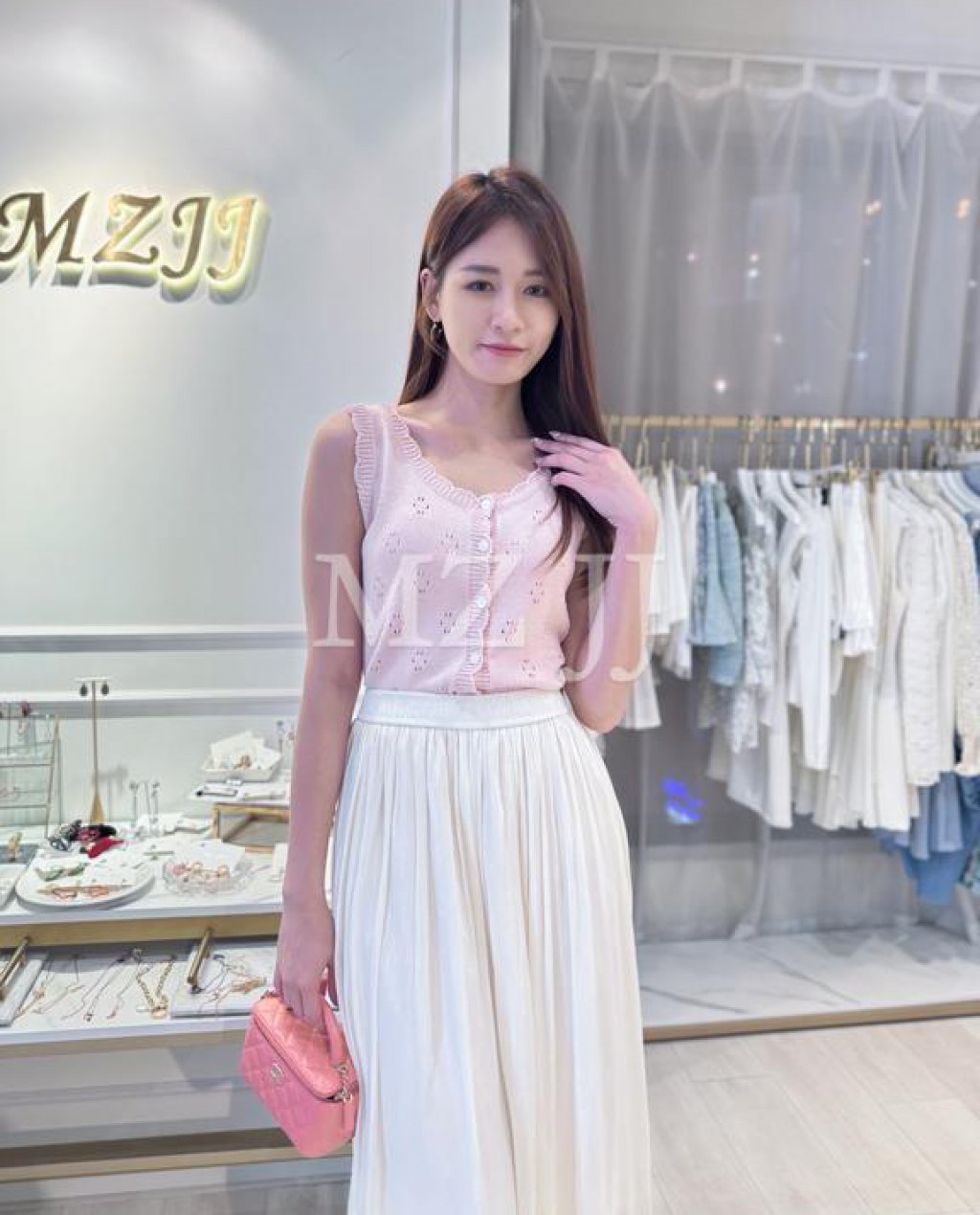 TP10678PK Top