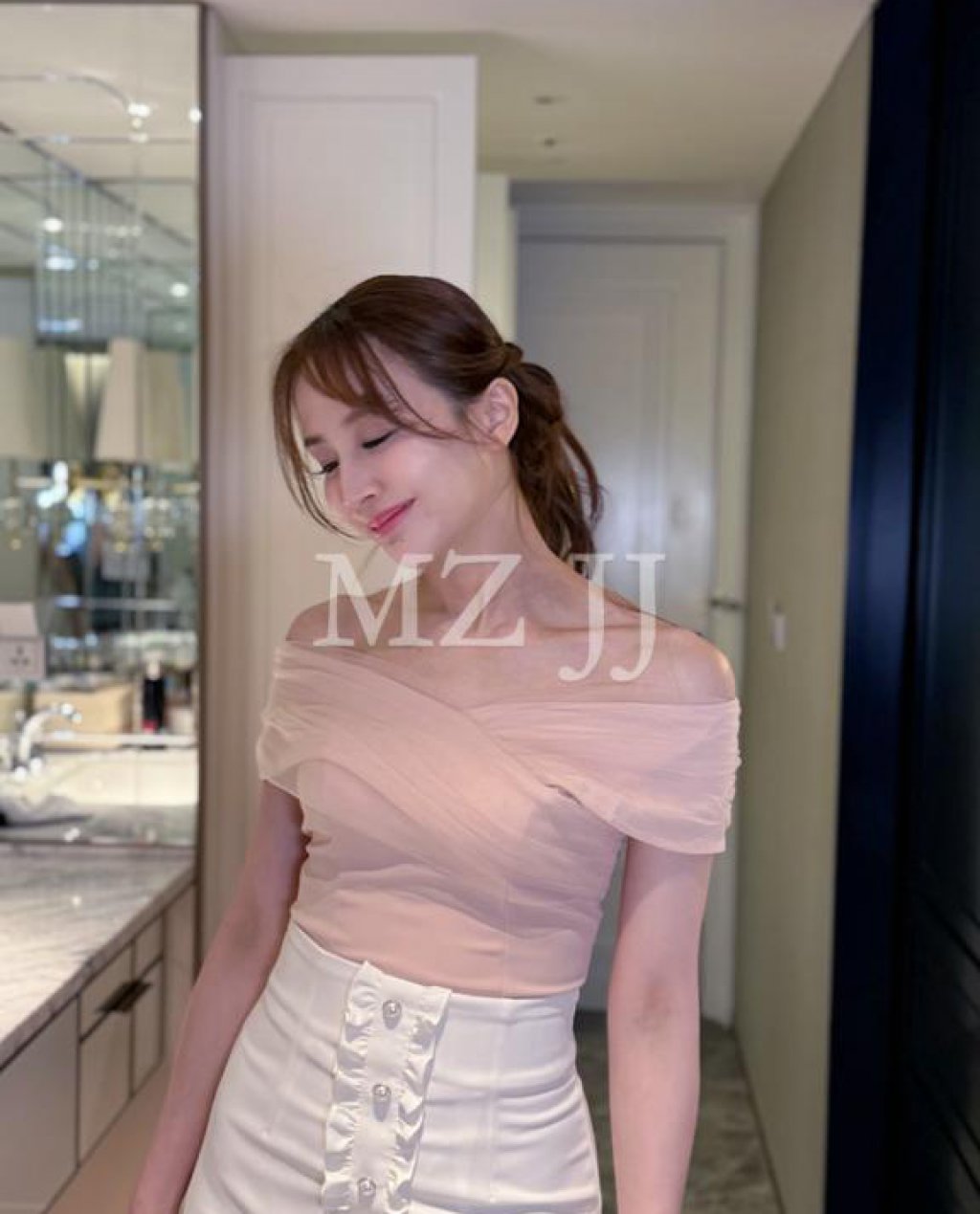TP10693PK Top