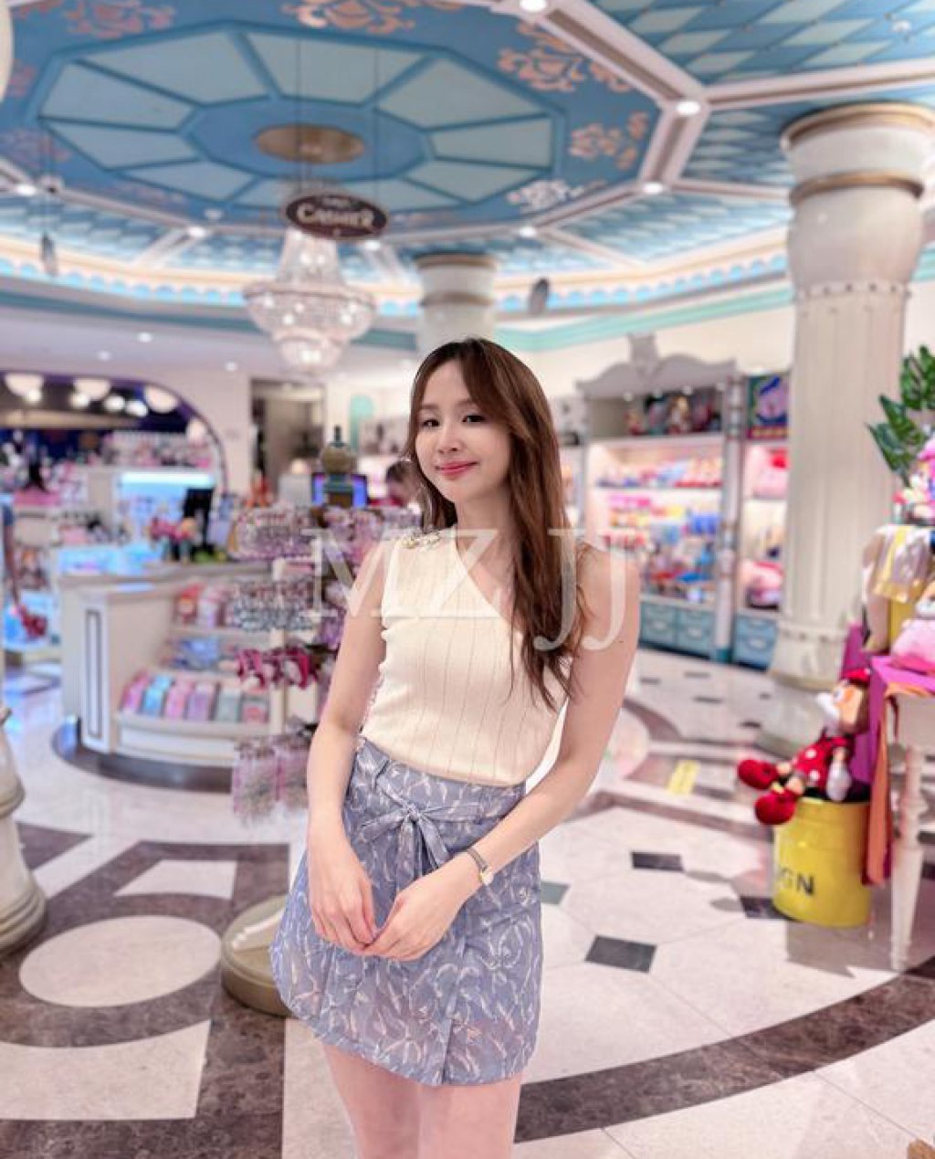 TP10707WH Top