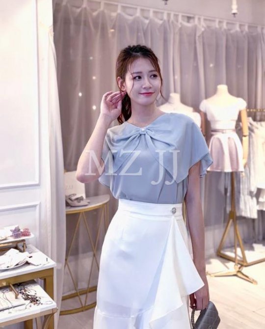 BL14884BU Blouse