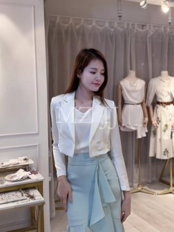 BZ10568WH Blazer