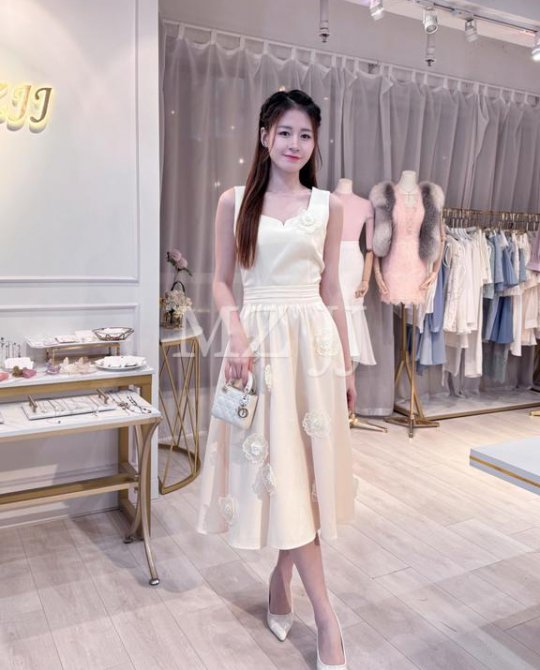 SK12205WH Skirt