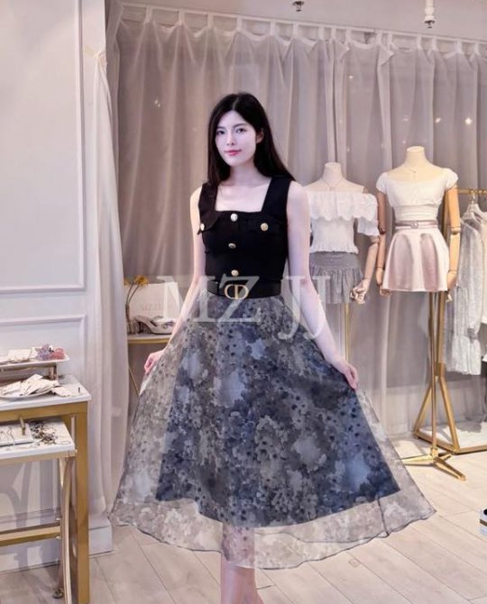 SK12258BK Skirt