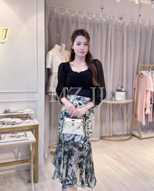 BL14827BK Blouse