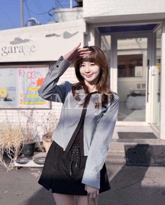 BL14855BK Blouse