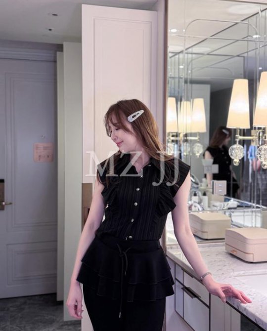 BL14883BK Blouse