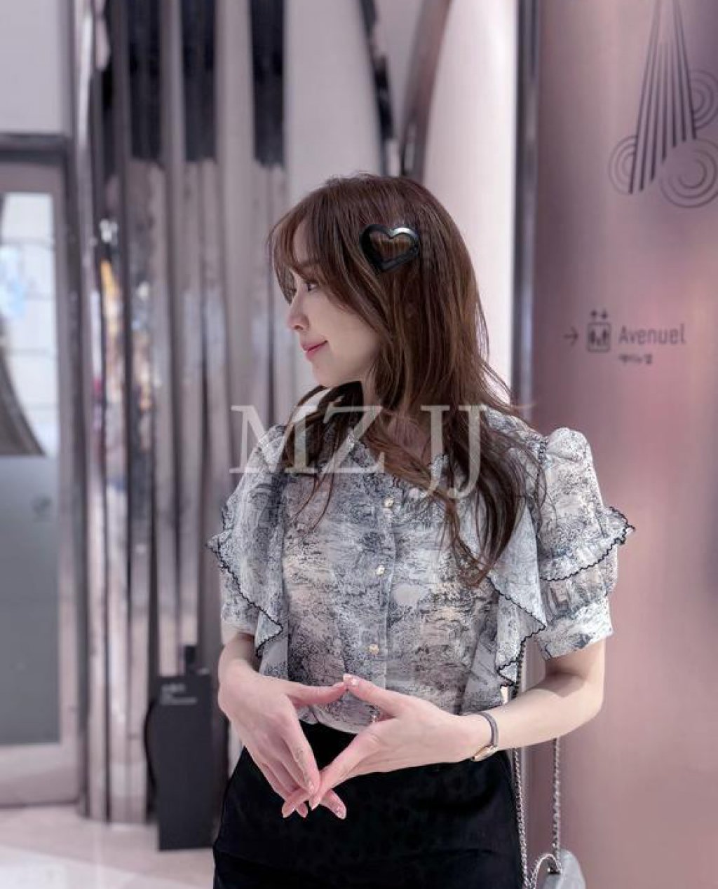 BL14887BK Blouse