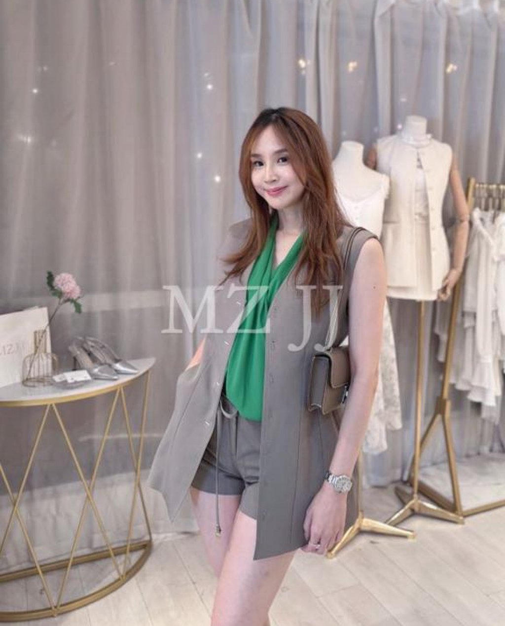 BL14918GN Blouse
