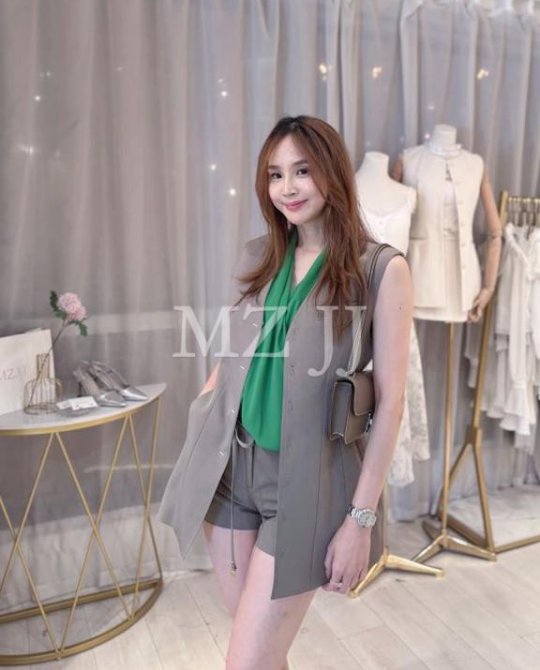BL14918GN Blouse