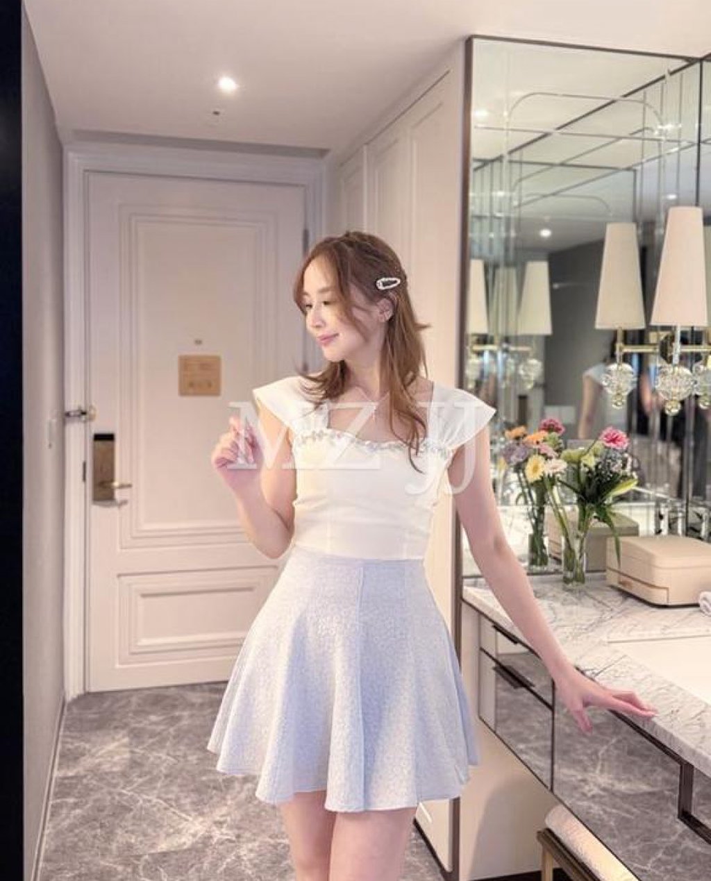 BL14928WH Blouse