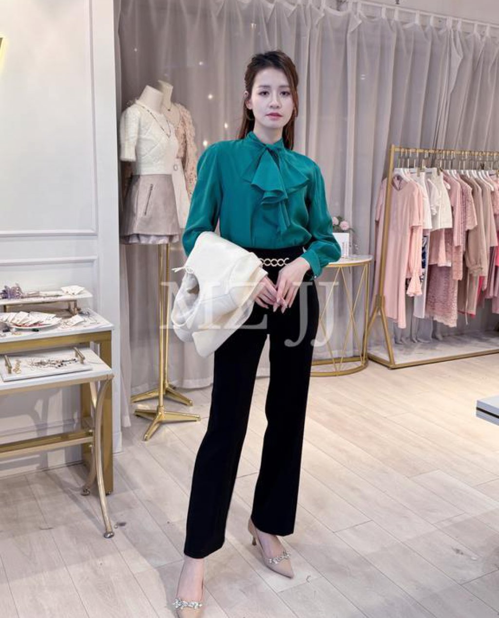 PT10610BK Pants