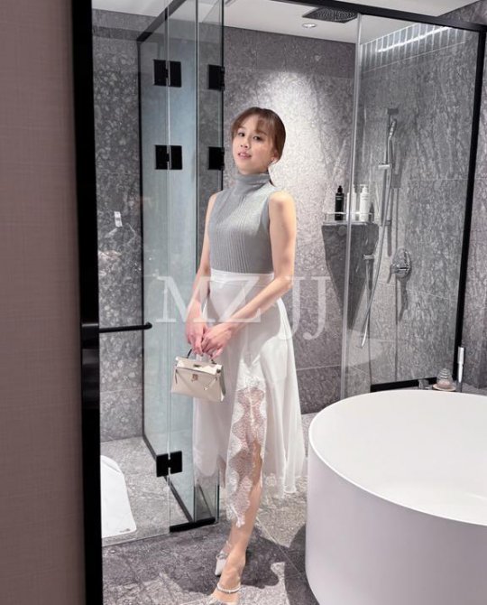 SK12173WH Skirt