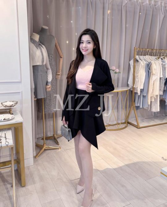 SK12190BK Skirt