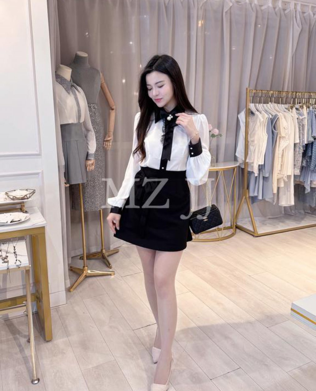 SK12217BK Skirt