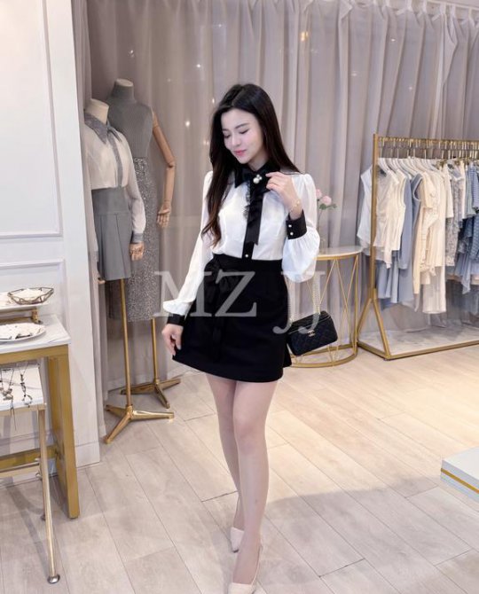 SK12217BK Skirt