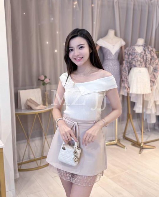 SK12224BE Skirt