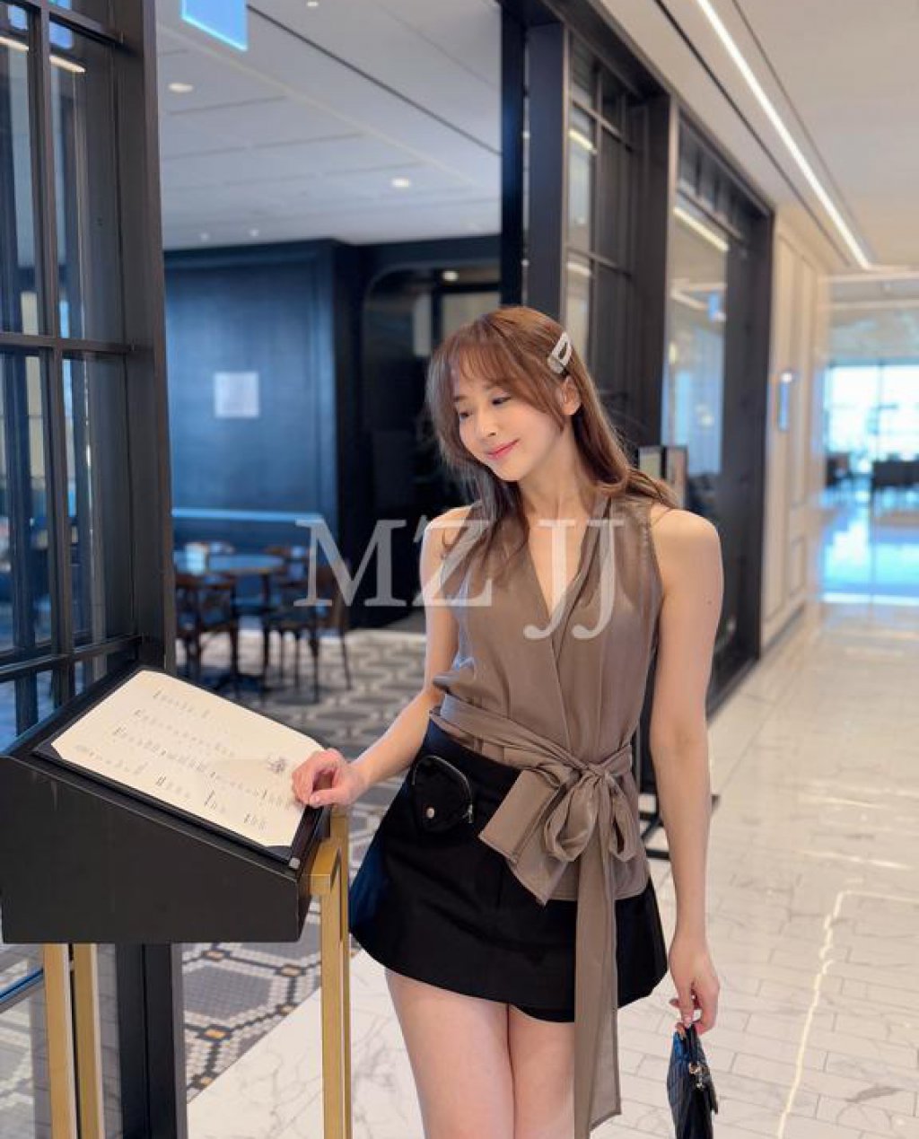 SK12252BK Skirt
