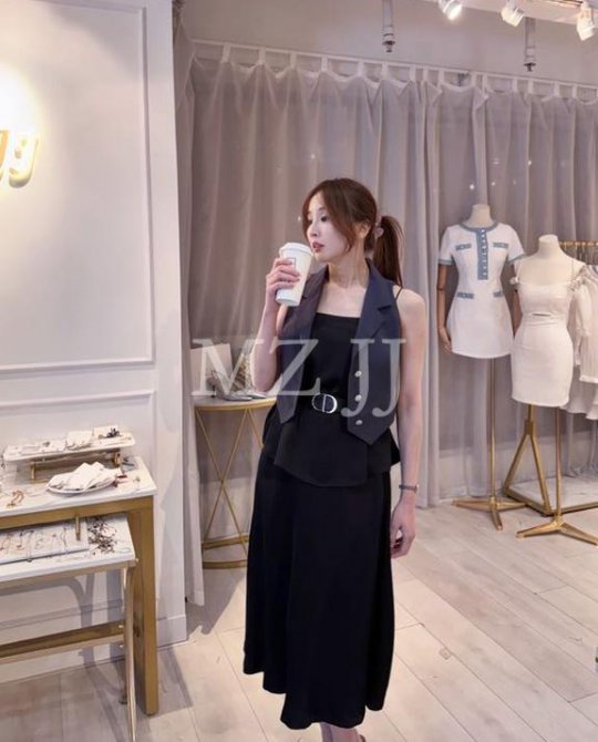 SK12259BK Skirt