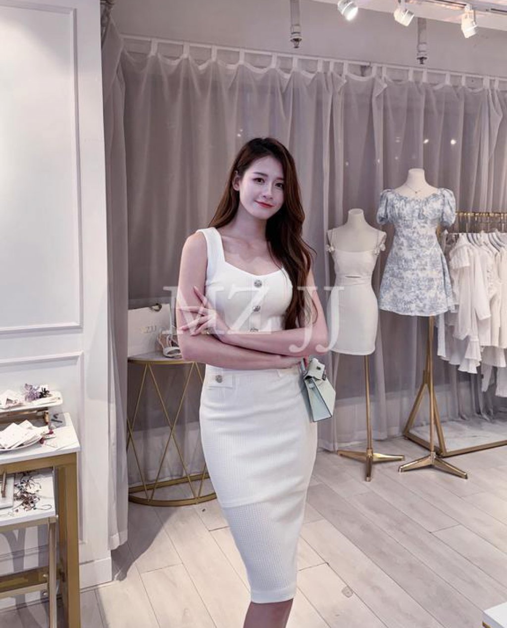 SK12280WH Skirt