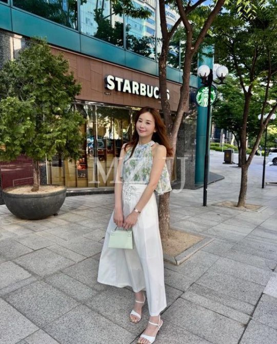 SK12285WH Skirt
