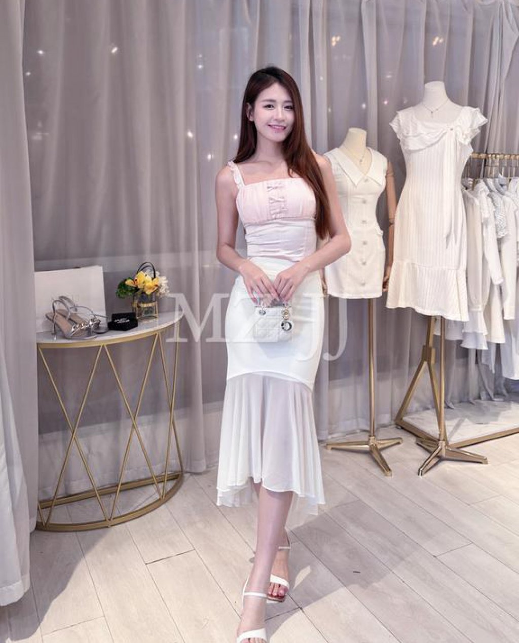 SK12287WH Skirt