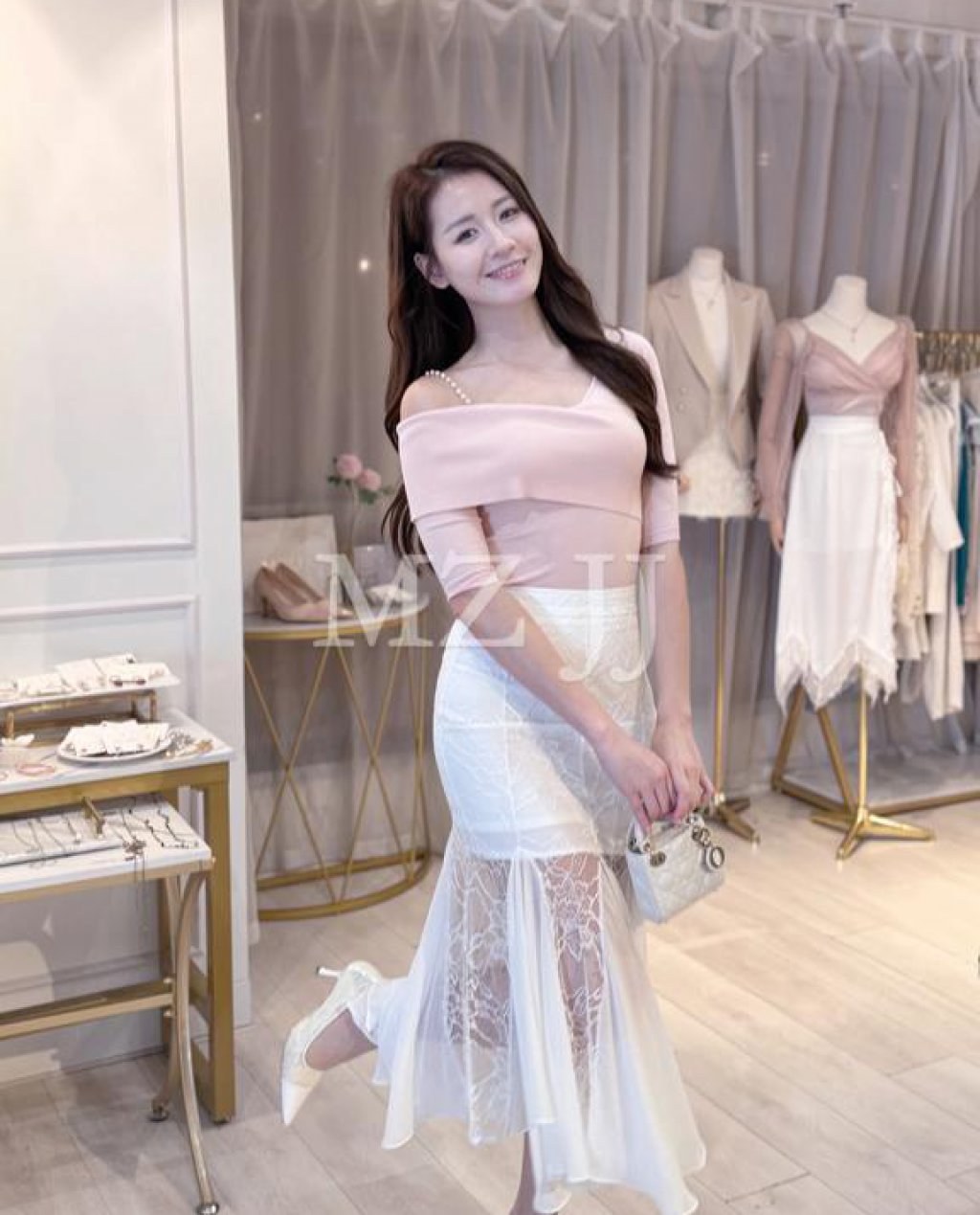 TP10824PK Top