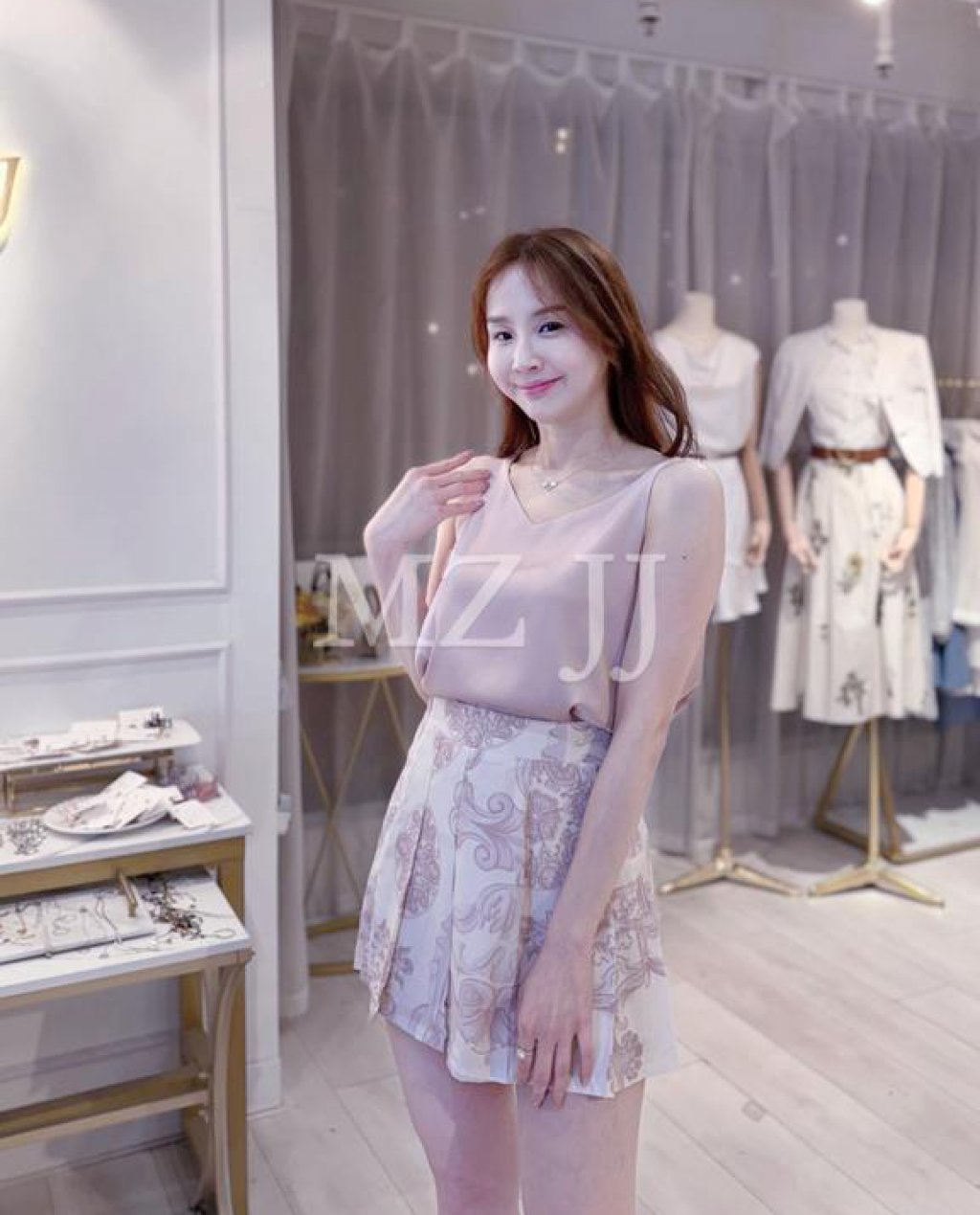 TP10893PK Top