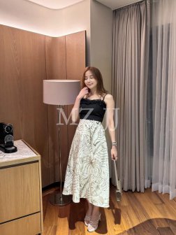 TP10952BK Top