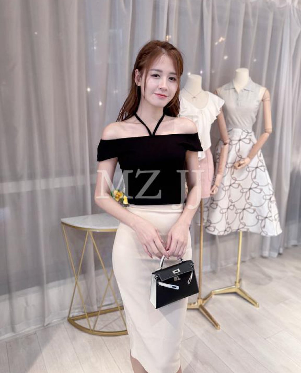 TP10959BK Top