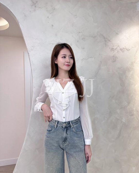 BL14955WH Blouse