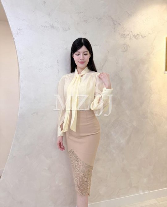 BL14986WH Blouse