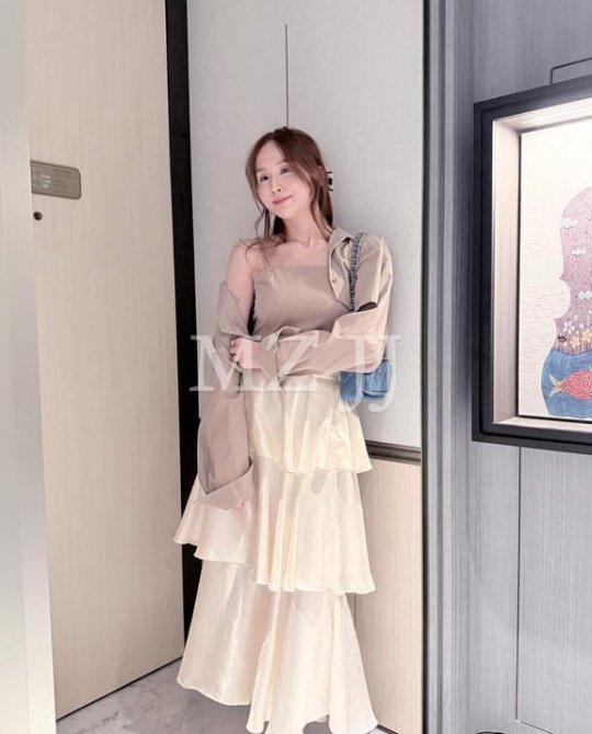SK12408BE Skirt
