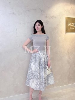 SK12420BK Skirt