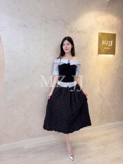 SK12425BK Skirt