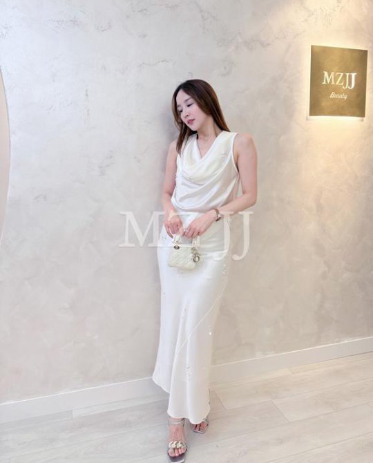 SK12456WH Skirt