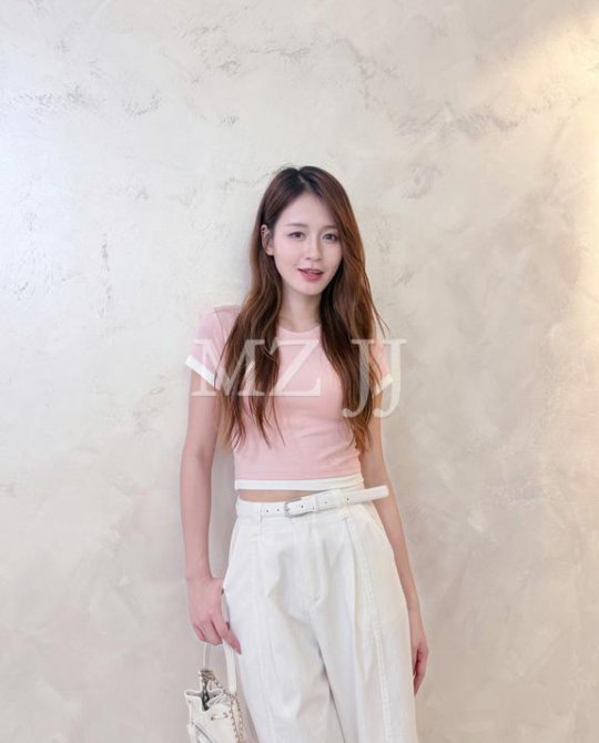 TP11079PK Top